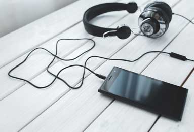 媒体人辟谣：开拓者老板邓顿歧视亚裔？找不到任何出处啊！