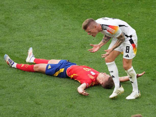 海星直播-临危受命传射建功！德甲出品奥尔莫让德国心碎