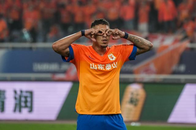 海星体育APP-克雷桑第N次正名：评价看总体 每场两球之人在皇马