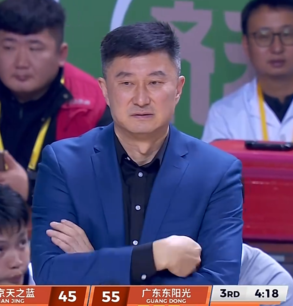 海星体育APP-广东全力复仇福建！徐杰王者归来，新大外迎首秀，杜锋要认真了